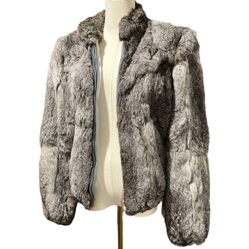 Gray Faux Fur Bomber Jacket - Luxe Casual Outerwear